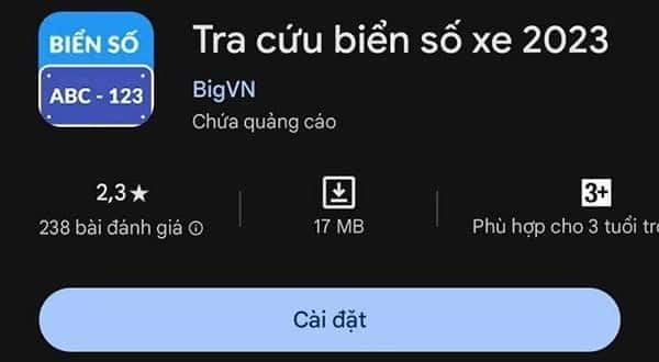 Màn hình điện thoại hiển thị ứng dụng tra cứu biển số xe với các trường nhập liệu
