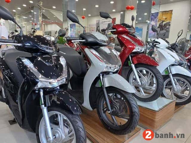 Mẫu xe Honda SH 2025 cao cấp với thiết kế sang trọng, ảnh hưởng đến giá xe máy SH.