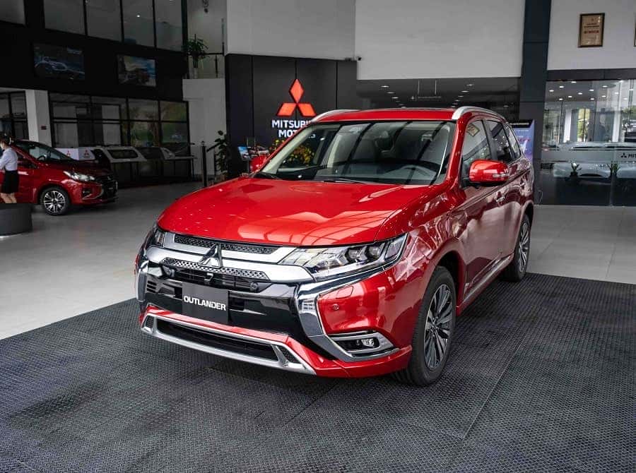 xe-mitsubishi-outlander-cvt-premium-2022