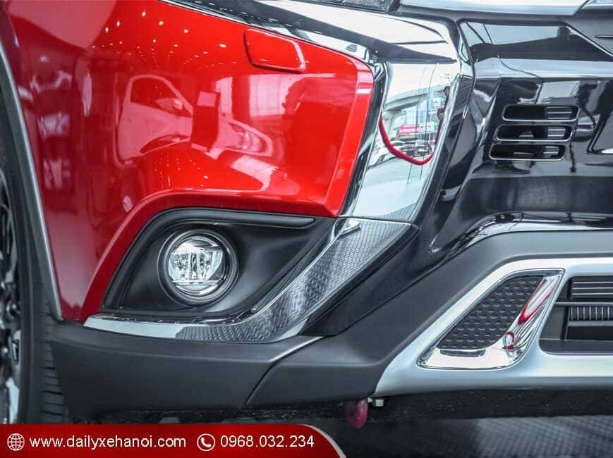 Đèn sương mù Outlander 2.0 cvt Premium