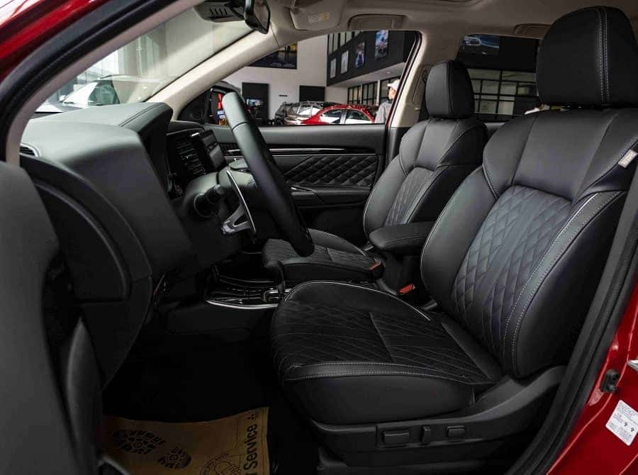 Nội thất xe Mitsubishi Outlander mới
