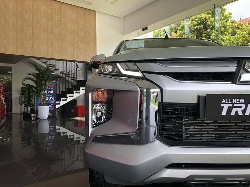 Đèn sương mù trên xe Mitsubishi Triton bản Premium số tự động 1 cầu