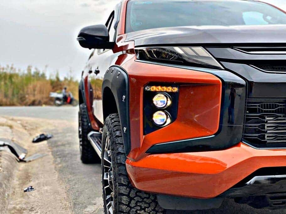 Độ đèn LED xe Triton