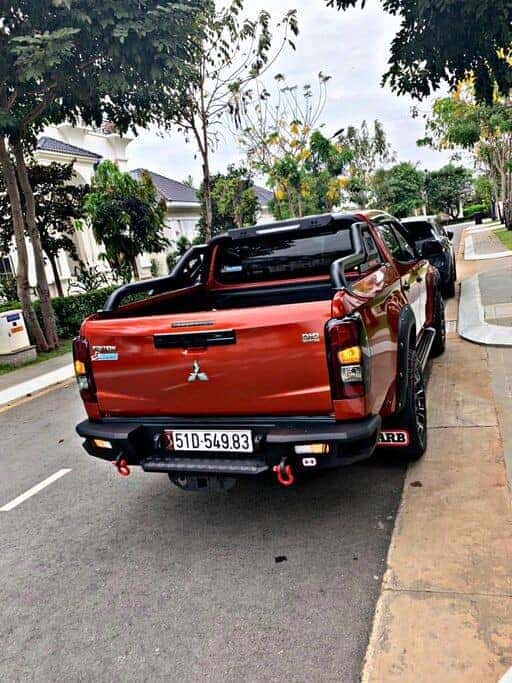 Độ cản sau xe triton