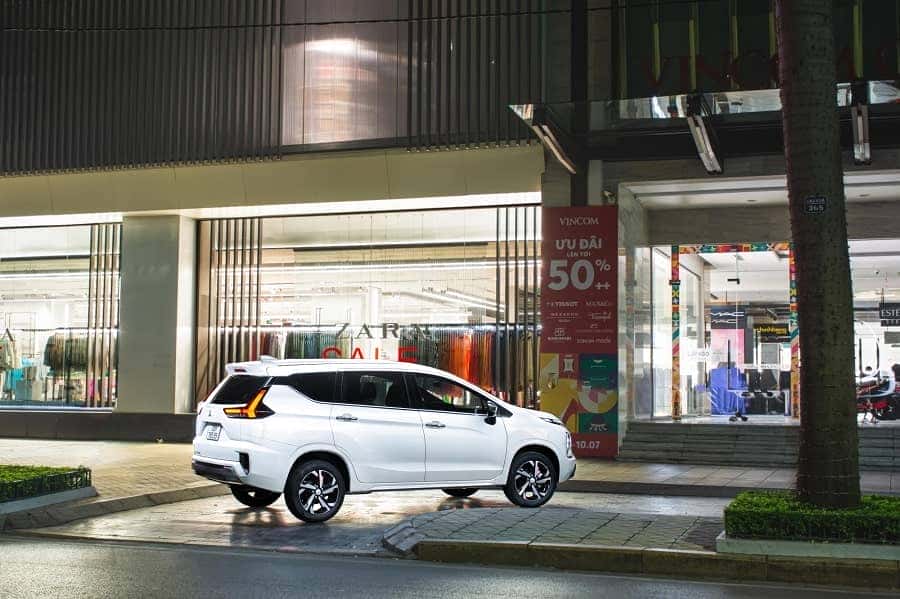 mitsubishi-xpander-phien-ban-premium-cao-cap-2199529j24390 Đánh giá xe ô tô 7 chỗ Mitsubishi Xpander