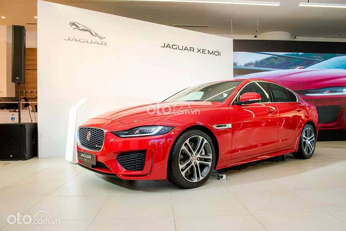 Ngoại thất xe ô tô Jaguar XE