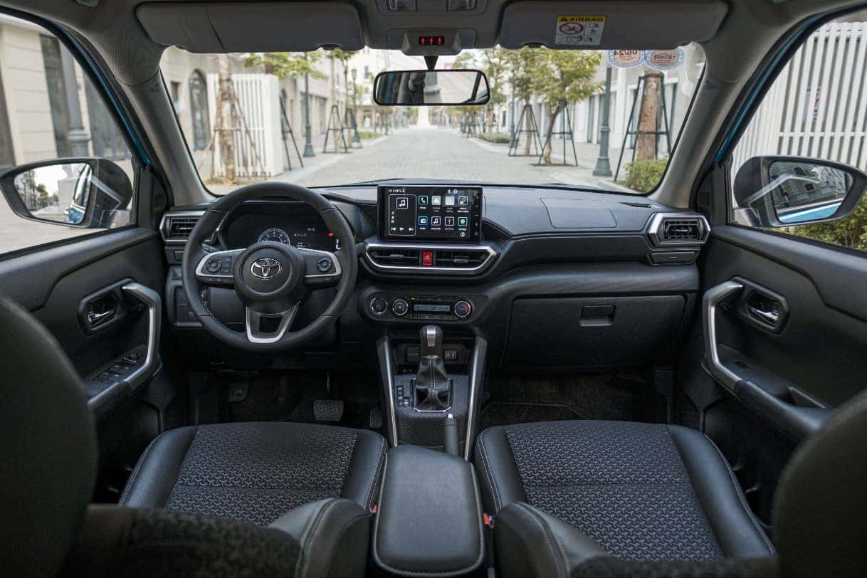 Nội thất linh hoạt của xe 5 chỗ Toyota Raize