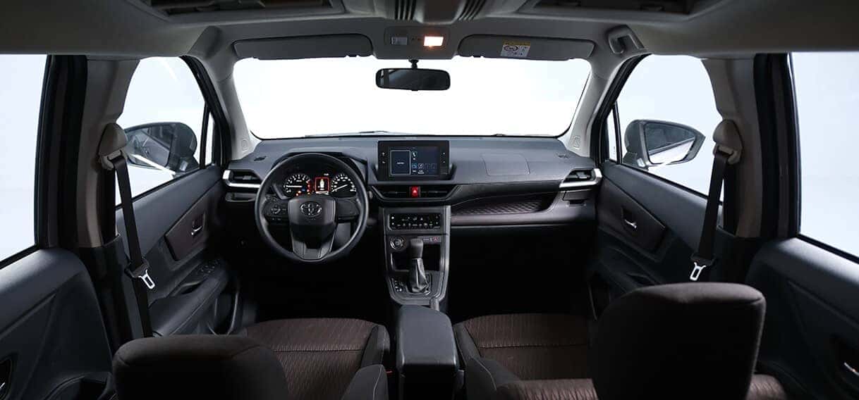 Nội thất tiện nghi của Toyota Avanza Premio 7 chỗ