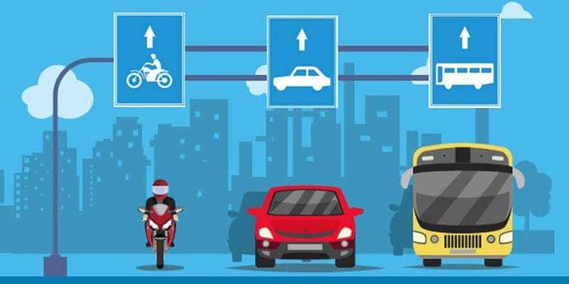 Ô tô vi phạm lỗi đi sai làn đường trên tuyến đường hai chiều