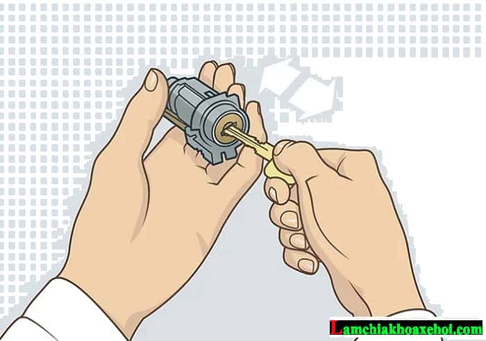 So sánh ổ khóa mới và cũ