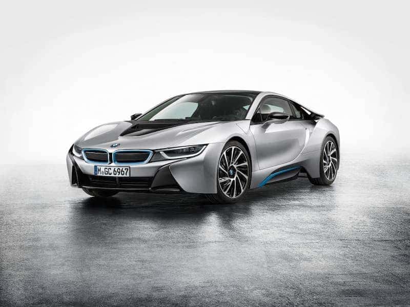 Thiết kế góc cạnh của BMW i8, một mẫu xe ô tô đẹp nhất hiện nay