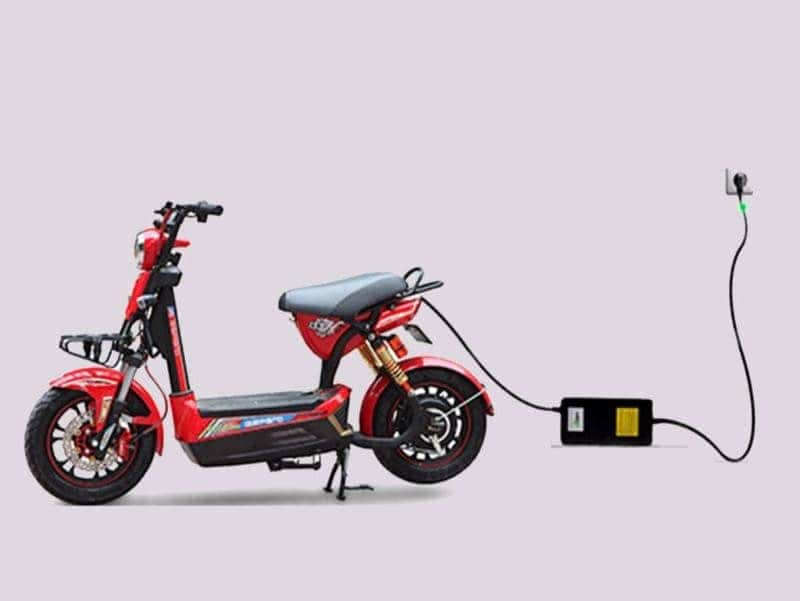 Thời gian sạc đầy pin xe đạp điện theo loại ắc quy