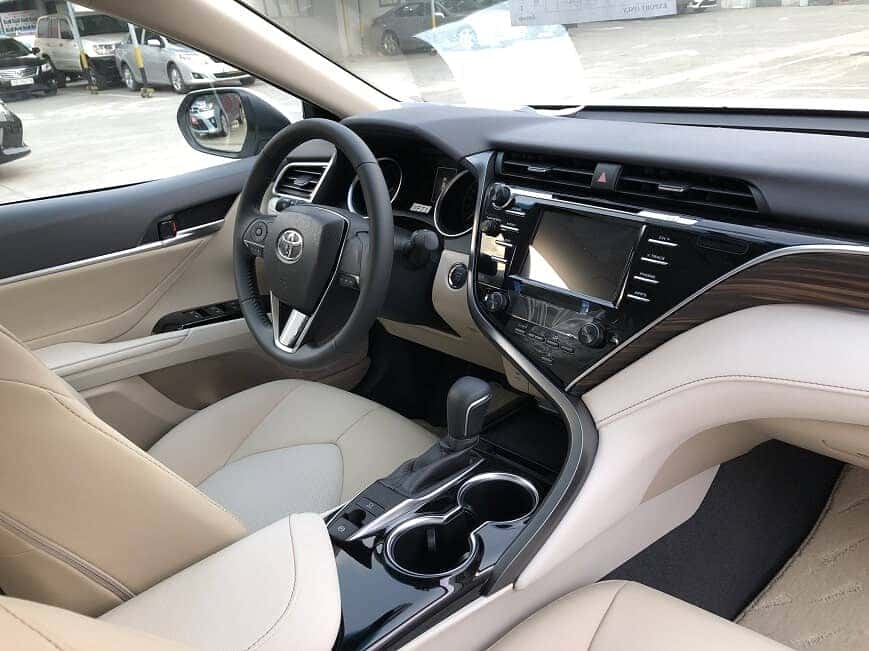 Nội thất xe Camry mới 2.0 G