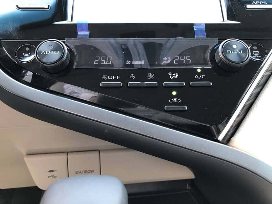Điều hòa tự động 2 vùng độc lập Camry 2019 2.0 G