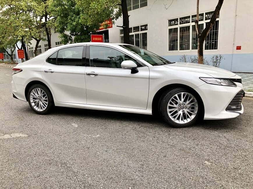 Camry 2.5 2019 hoàn toàn mới