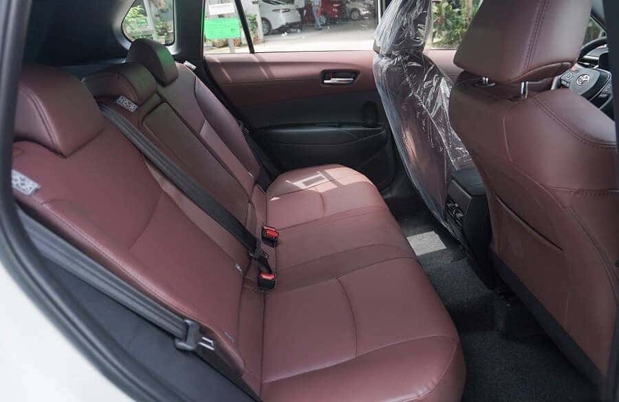 Hàng ghế thứ 2 xe Corolla Cross G
