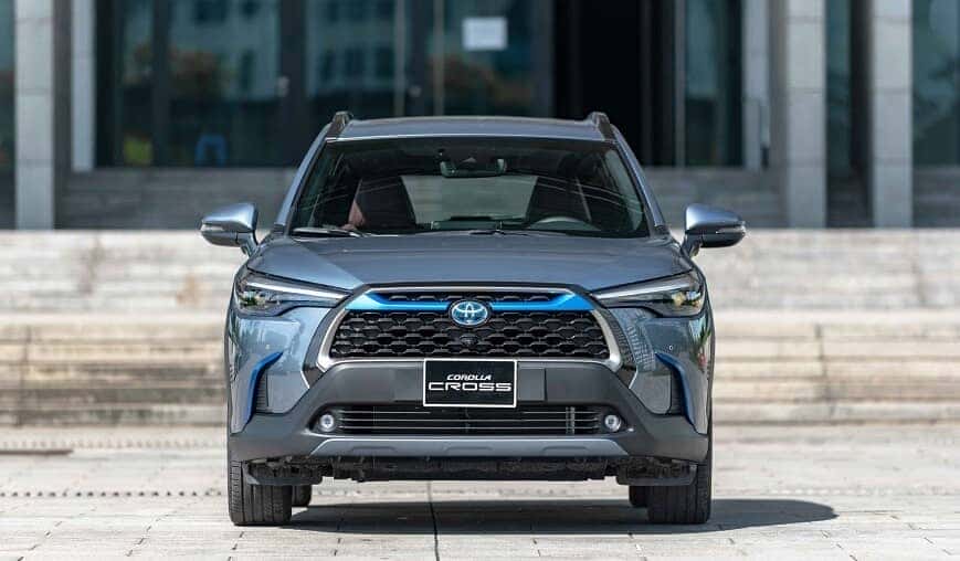 Đầu xe Toyota Corolla Cross bản HV
