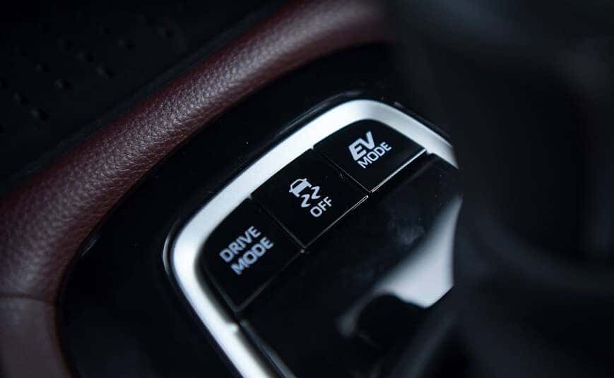 Chế độ lái trên Corolla Cross 1.8 HV