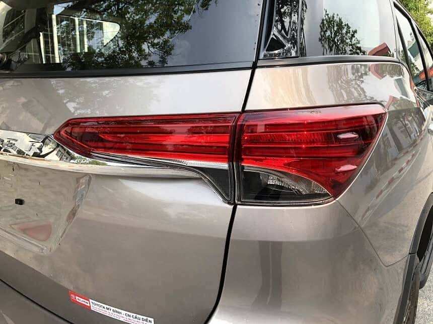 Đèn hậu Led sang trọng của fortuner