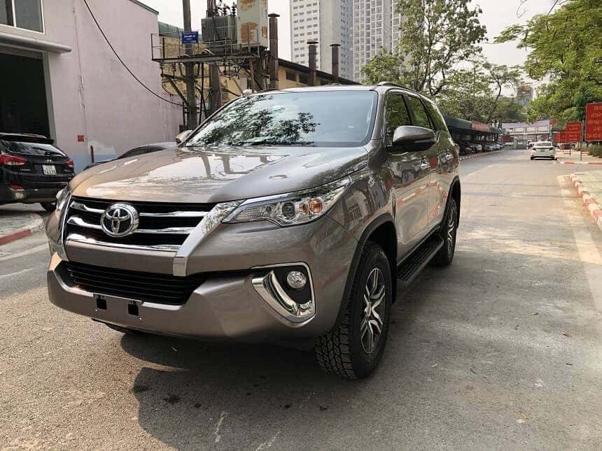 Giá xe Toyota Fortuner