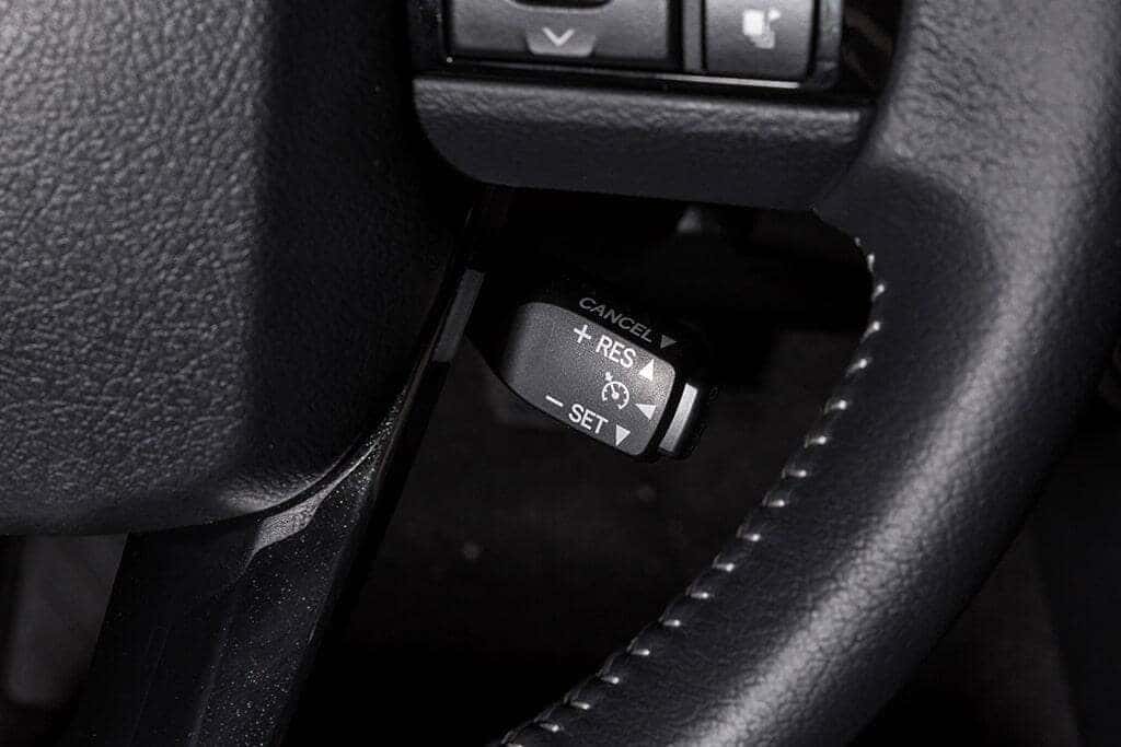 Ga tự động Cruise control trên xe Hilux