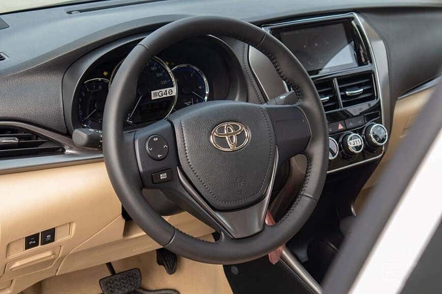 Vô lăng 3 chấu trên Vios bản E CVT