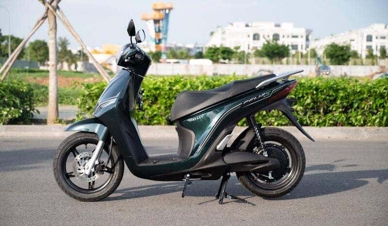 Xe máy điện màu xanh rêu tương sinh với người mệnh Hỏa